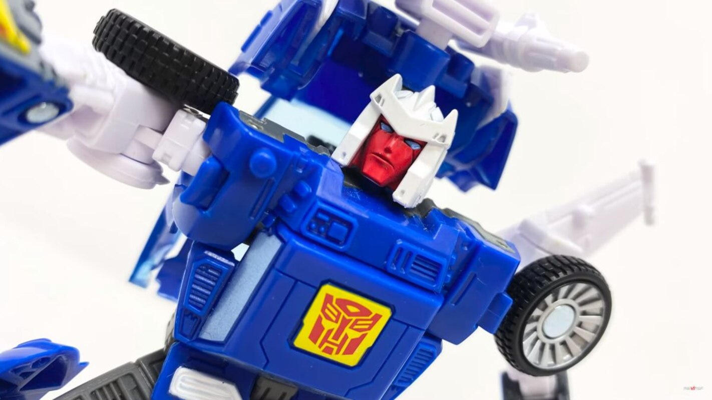 transformers kingdom tracks release date